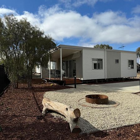 Hotel Broken Hill Tourist Park Esterno foto