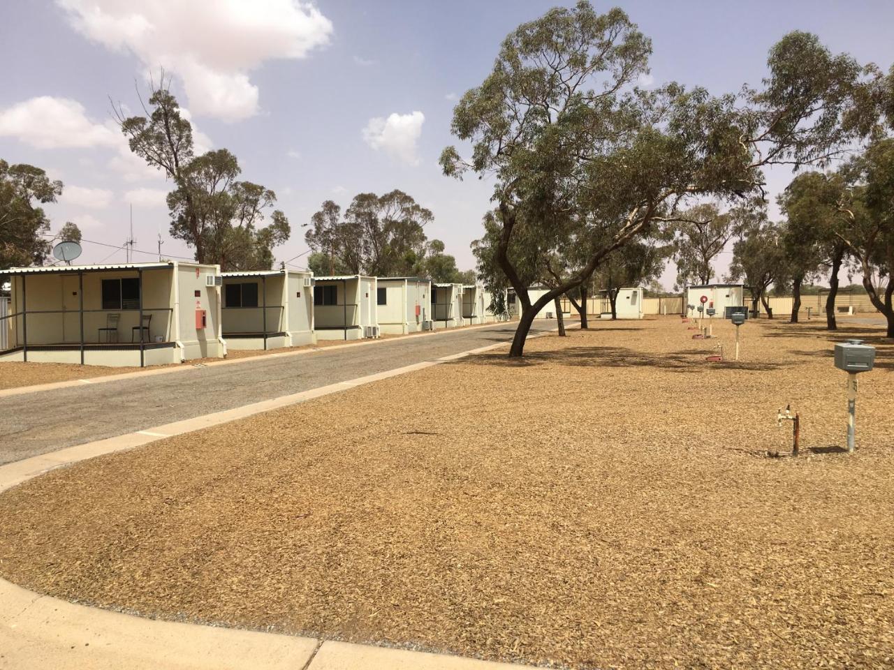Hotel Broken Hill Tourist Park Esterno foto
