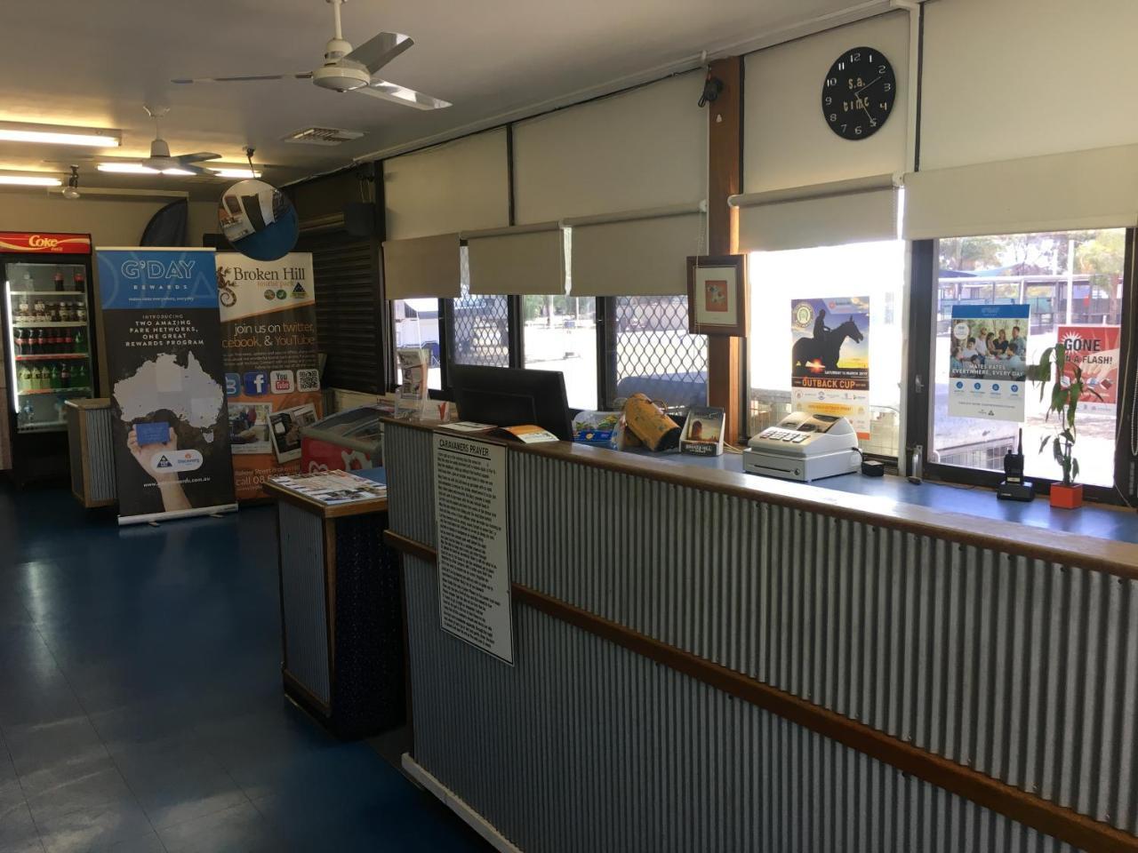 Hotel Broken Hill Tourist Park Esterno foto